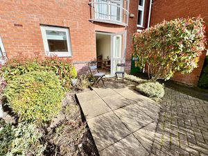 Patio Area - click for photo gallery